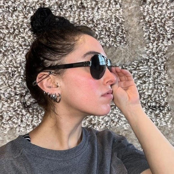 deep blue polarized lens burberry aviators with flannel arms!! - Picture 6 of 9